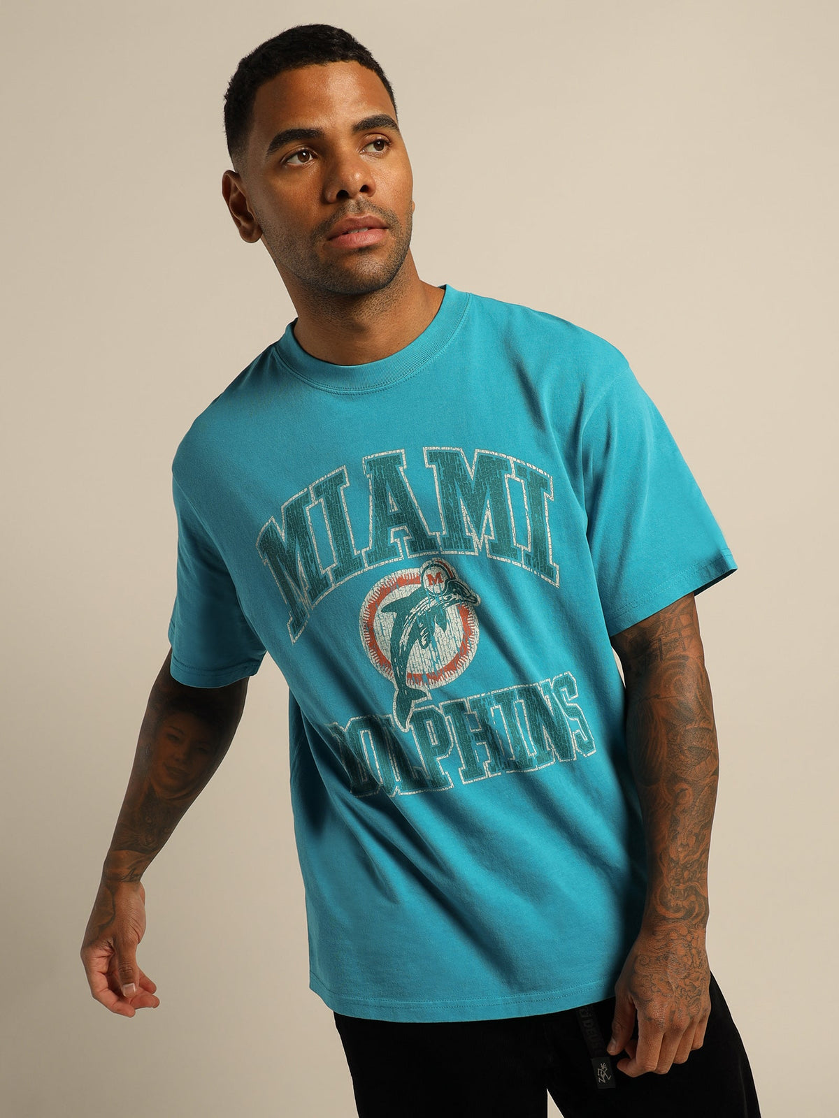 Miami Dolphins Women's Retro Vintage T-Shirt (Teal, X-Large) : :  Clothing & Accessories