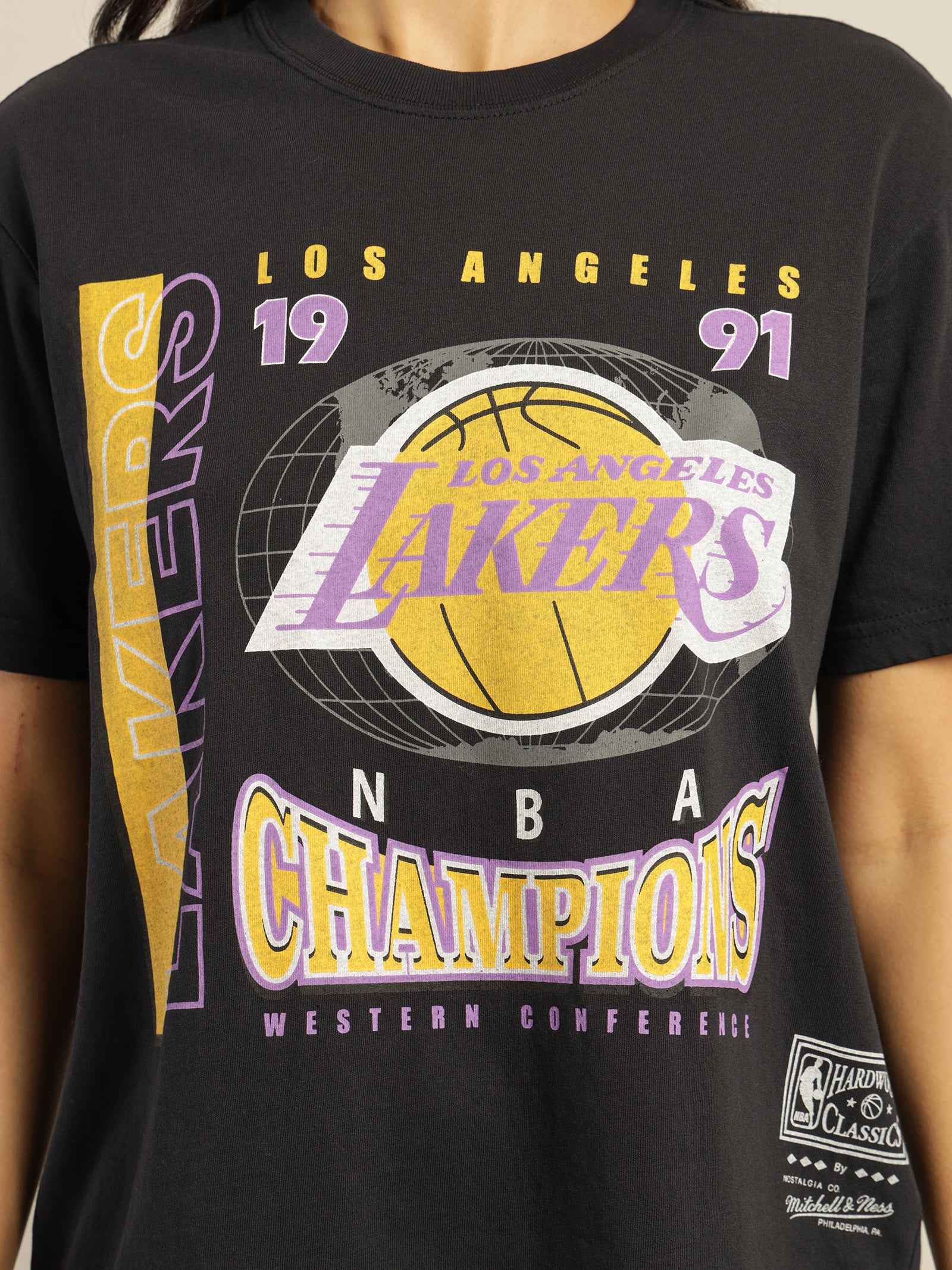 Los Angeles Lakers T-Shirt in Faded Purple - Glue Store NZ