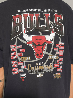 Brush Off Chicago Bulls T-Shirt Faded Black – Neverland Store